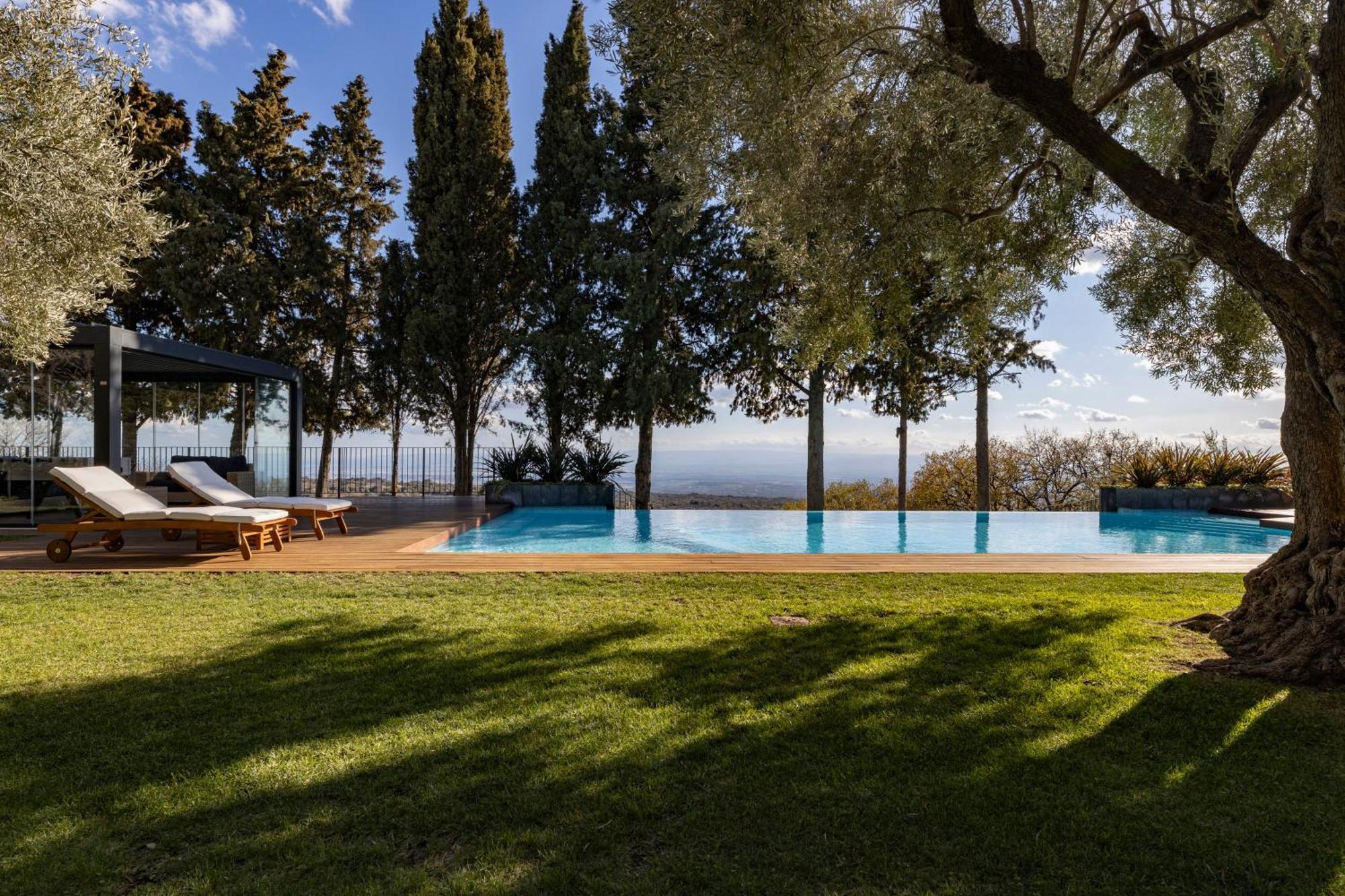 Scialaj Villa Di Lusso Sull'Etna Con Piscina E Vista Mare Ragalna Exteriér fotografie